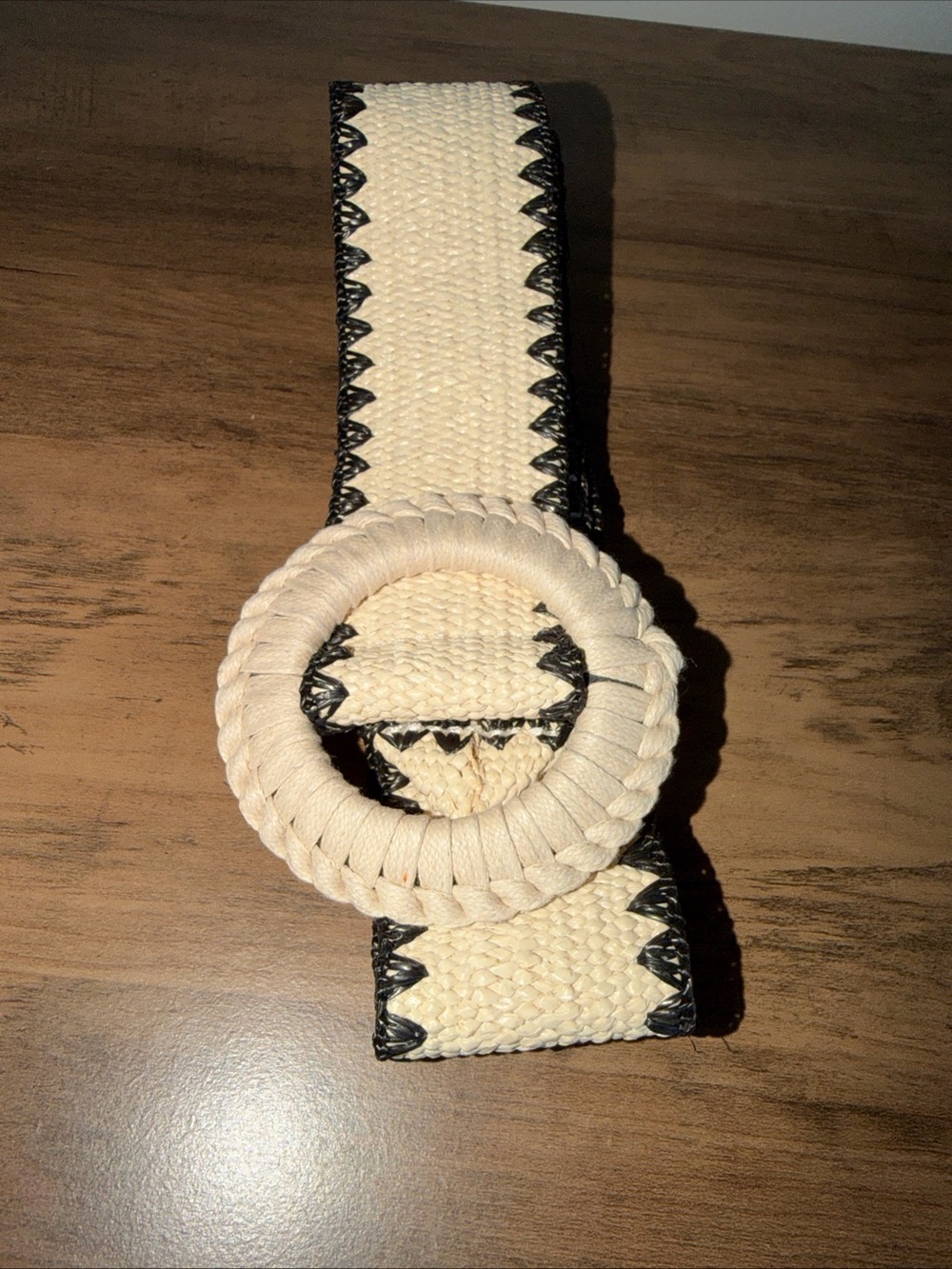 Rachel Zoe Woven Cream Belt with Black Trim and Round Buckle - Picture 4 of 4